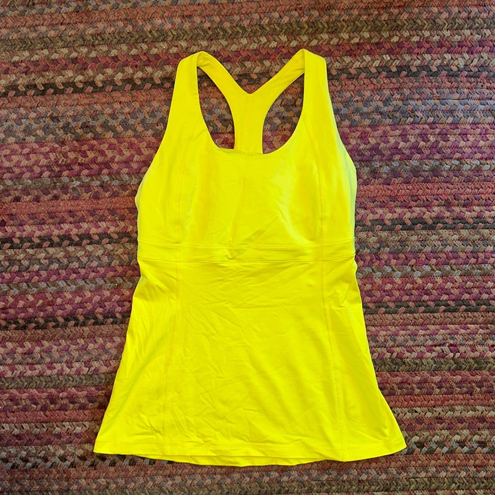 LULULEMON BRIGHT YELLOW ATHLETIC TANK WORK OUT TENNIS GOLF PICKLEBALL WAIST